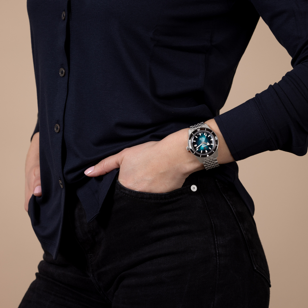 Часы Rado Captain Cook R32223213